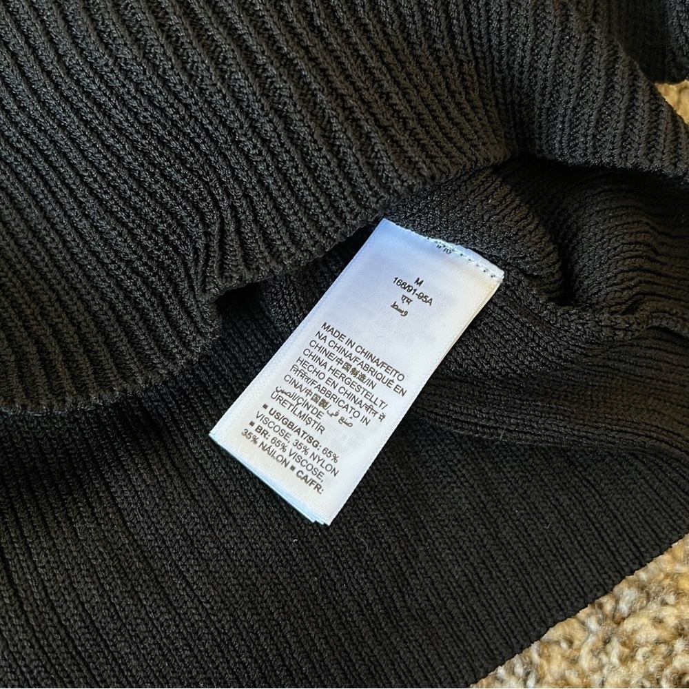 LucysWhims The Drop Black Buckle Cold Shoulder Slouchy Sweater V-Neck Size Small - Picture 12 of 12